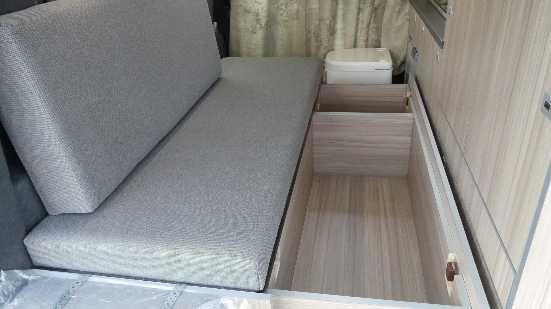 Under bed storage from tailgate