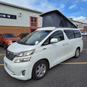 Toyota Vellfire/Alphard campervan 2.4 2WD Auto 2008 55,495 miles (New shape) in Peal White ULEZ/CLEAN AIR ZONE COMPLIANT Fully built (3597)
